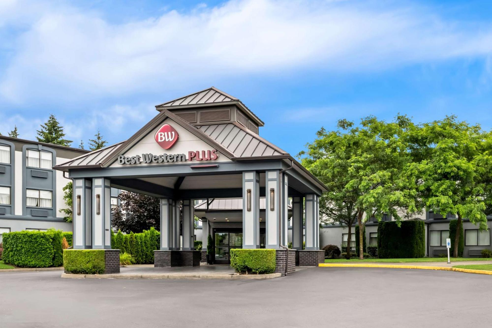 Best Western Plus Puyallup Hotel Exterior photo